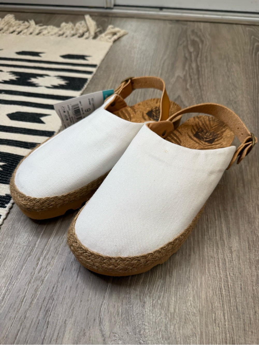 Reef Cushion Espadrilles Size 9